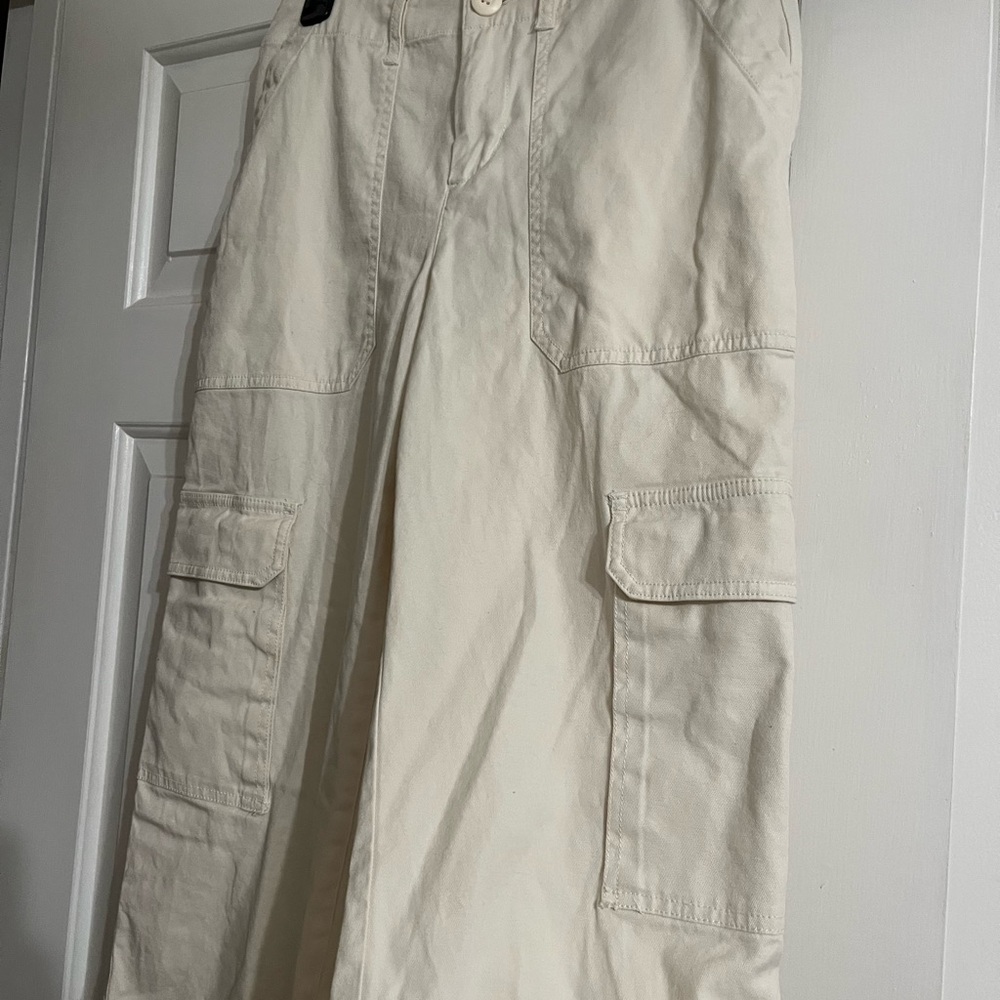 Universal Thread Cream Pants